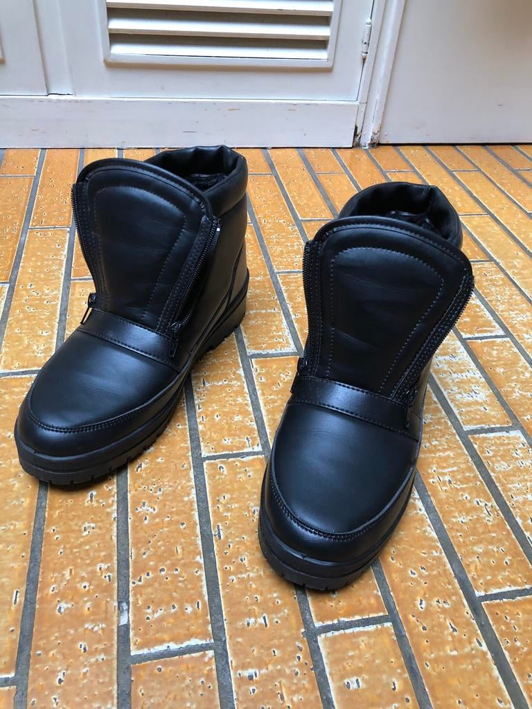 T42 gevoerde winterschoen, Ophalen of Verzenden, Nieuw zonder kaartje, Heren, Laarzen
