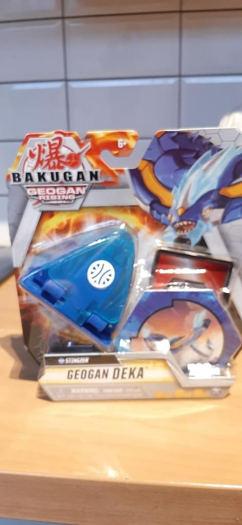 Bakugan - Deka Geogan Jumbo 1 Pack - Saison 3.0, Enfants & Bébés, Jouets | Figurines, Enlèvement ou Envoi, Comme neuf