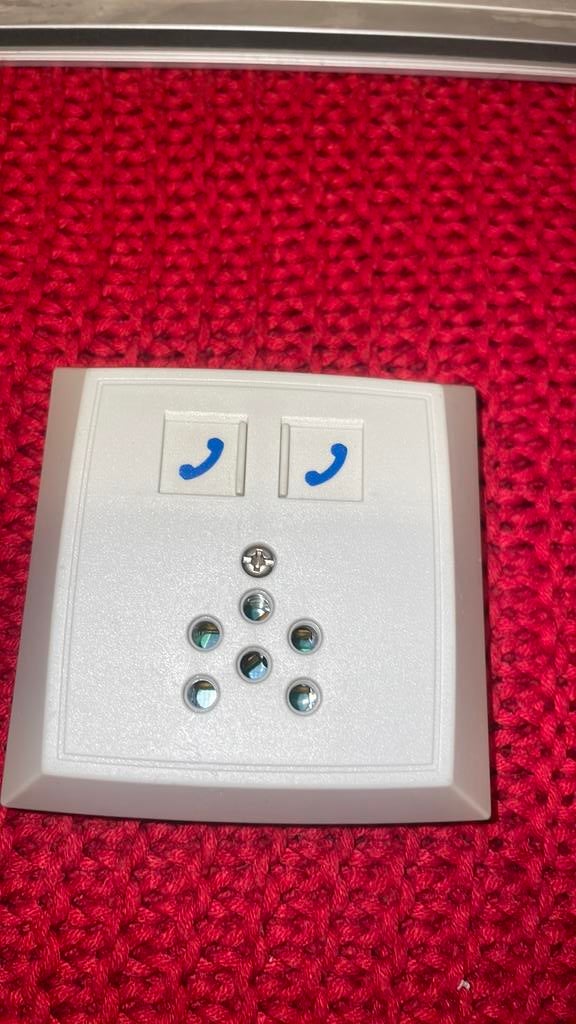 Belgacom V11 wandtelefoonaansluiting (vintage), Telecommunicatie, Telefooncentrales, Verzenden, Nieuw
