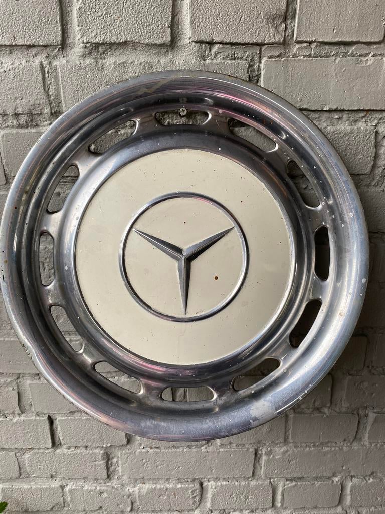 Mercedes wieldop of wieldeksel, Auto diversen, Wieldoppen, Zo goed als nieuw, Ophalen