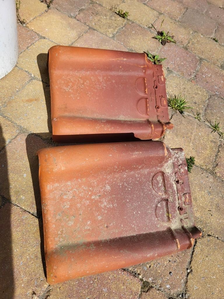 2 Koramic rode afwerktegels linker zijflap p044708, Ophalen of Verzenden, Gebruikt