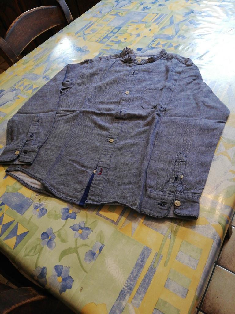 Chemise garçon Zara. Taille 9ans., Enlèvement ou Envoi, Comme neuf