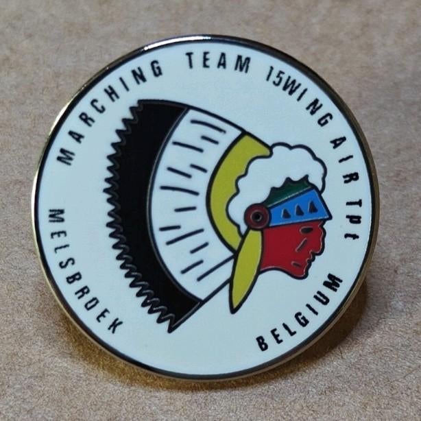 15 Wing Melsbroek Marching Team Pin, Verzamelen, Ophalen of Verzenden, Luchtmacht, Miniatuur of Beeldje