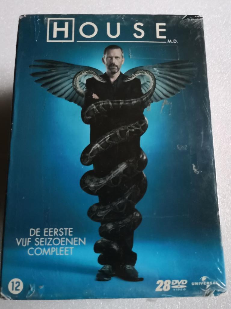 dvd box House M.D. - seizoen 1 tot 5, Cd's en Dvd's, Ophalen of Verzenden