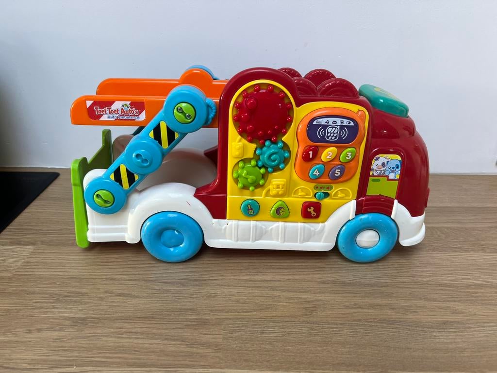 Vtech toet toet ambulance, kiekeboe dierentuin, trein, brand, Enlèvement, Utilisé