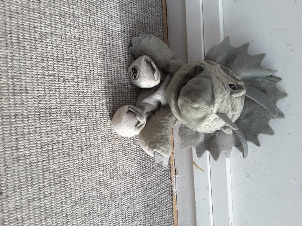 Peluche marionnette tricératops, Enlèvement, Comme neuf