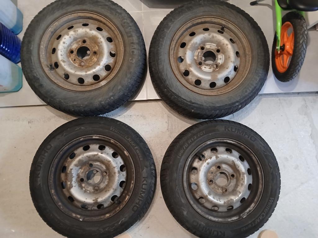 Jantes ET36 nissan pixo, Autos : Pièces & Accessoires, Pneus & Jantes, Pneus hiver, 155 mm, Véhicule de tourisme, Enlèvement