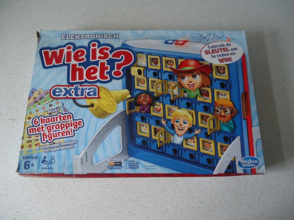 Elektronische "Wie Is Het ?" EXTRA van Hasbro., Hobby en Vrije tijd, Gezelschapsspellen | Overige, Een of twee spelers, Ophalen of Verzenden