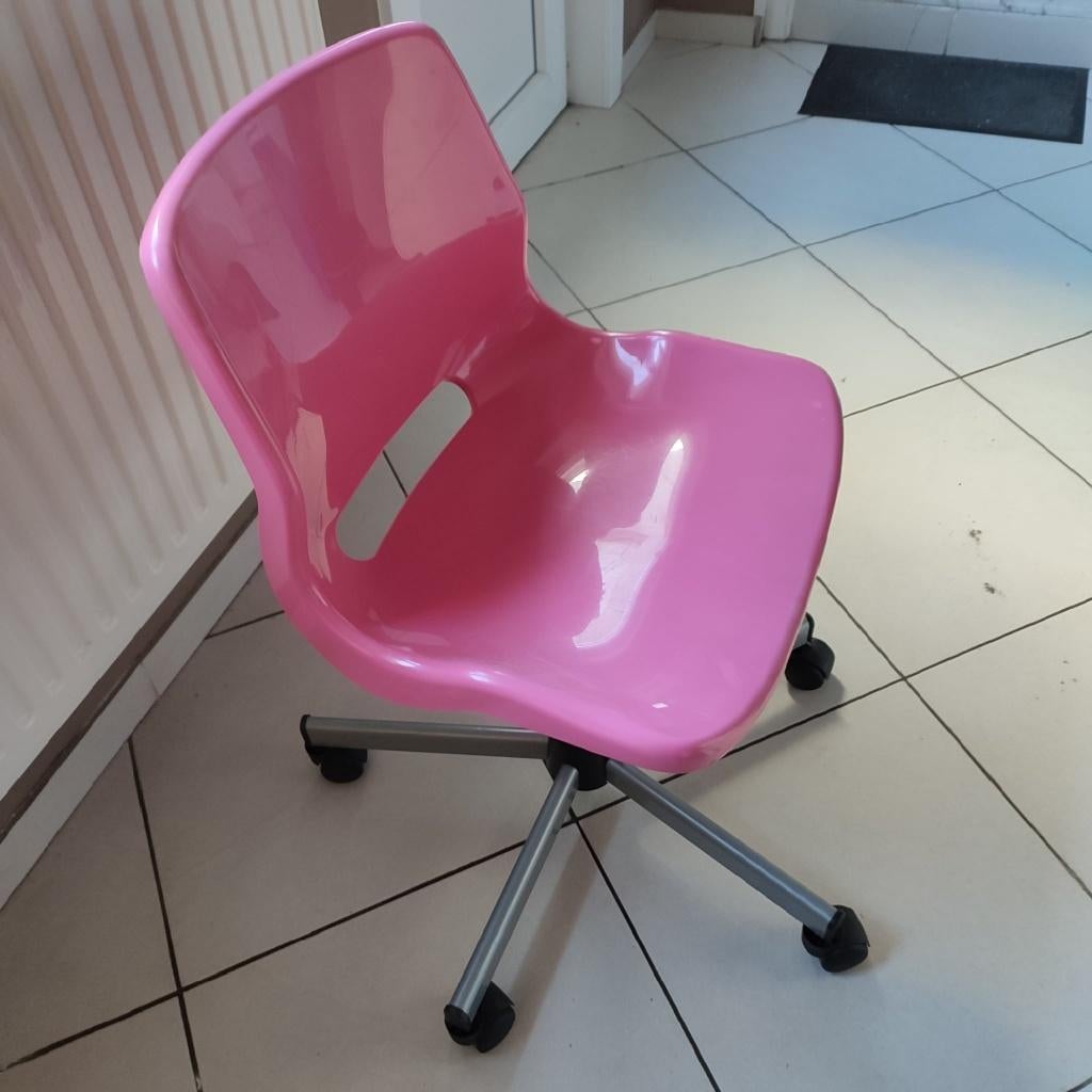 Ikea Snille Bureaustoel, Ophalen, Zo goed als nieuw, Roze, Bureaustoel