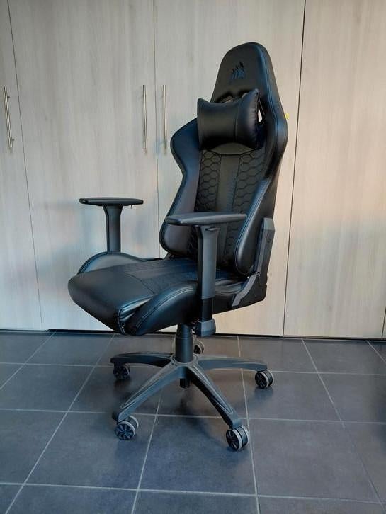 Corsair gamingstoel, Huis en Inrichting, Bureaustoelen, Ophalen, Gebruikt