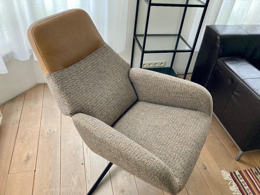 Stijlvolle relaxzetel Montel, Huis en Inrichting, Fauteuils, Leer, Stof, Ophalen