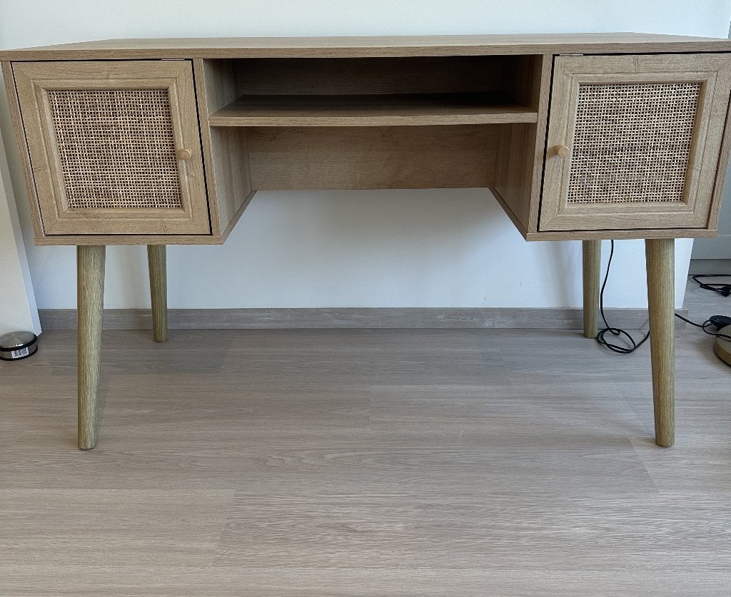 Bureau sweek en bois, Scandinave, Comme neuf, Bureau-armoire combiné, Bois