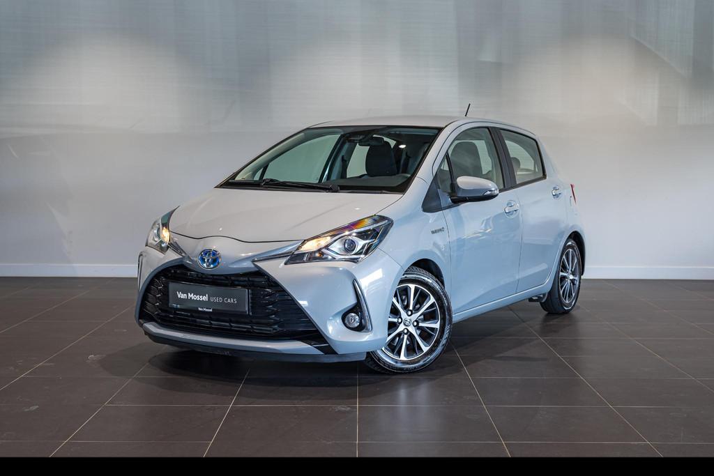 Toyota Yaris (automatique), Argent ou Gris, Achat, Entreprise, 73 ch