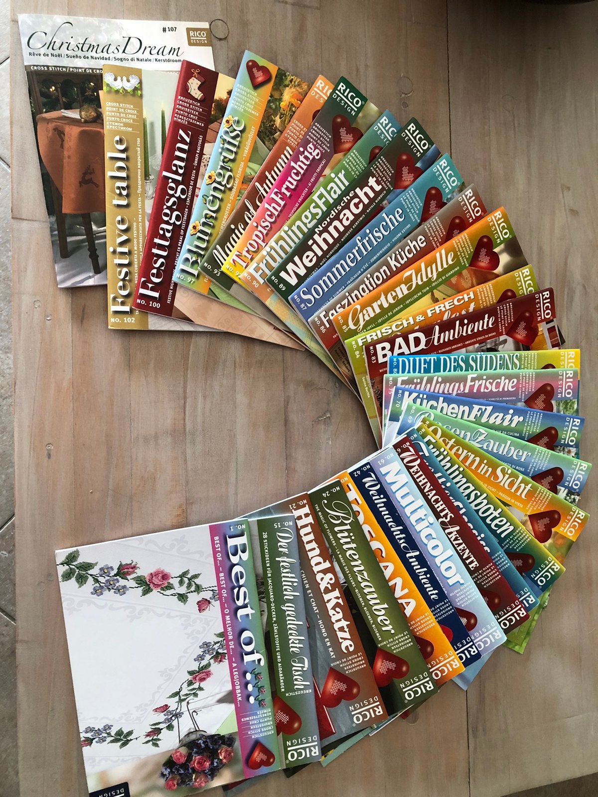 Borduur boekjes, Hobby en Vrije tijd, Ophalen of Verzenden, Zo goed als nieuw
