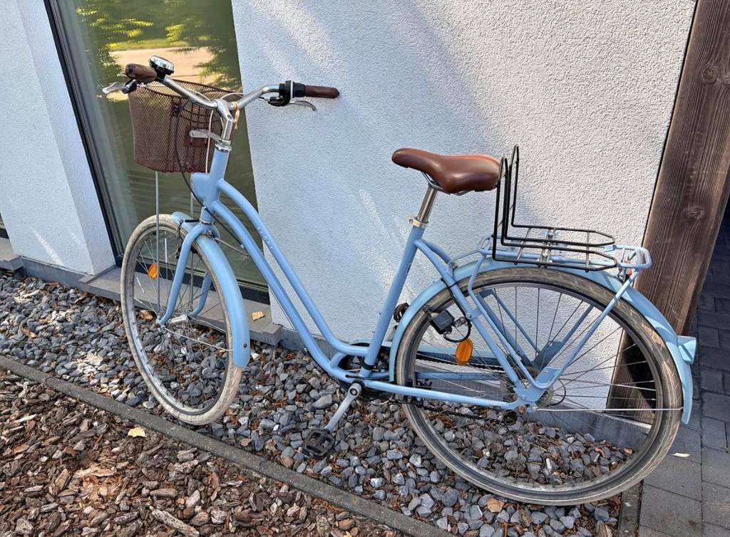 Damesfiets met 28inch banden, Fietsen en Brommers, Fietsen | Dames | Damesfietsen, Ophalen, Zo goed als nieuw