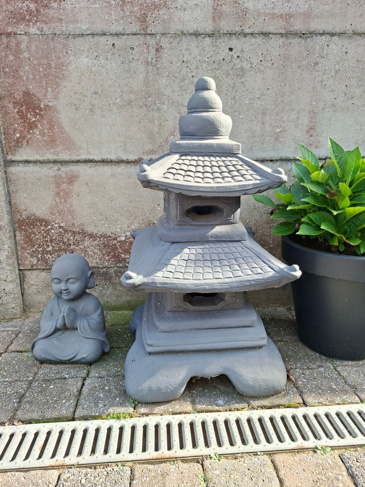 Pagode met boeddha, Ophalen