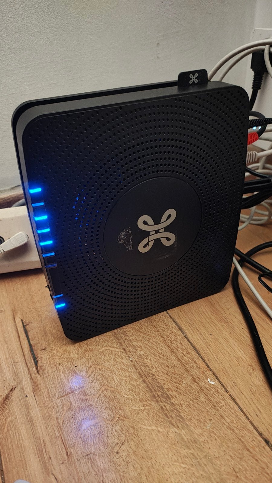 Modem B-box3v+ Proximus, Scarlet, Mobile Vikings, Computers en Software, Ophalen of Verzenden