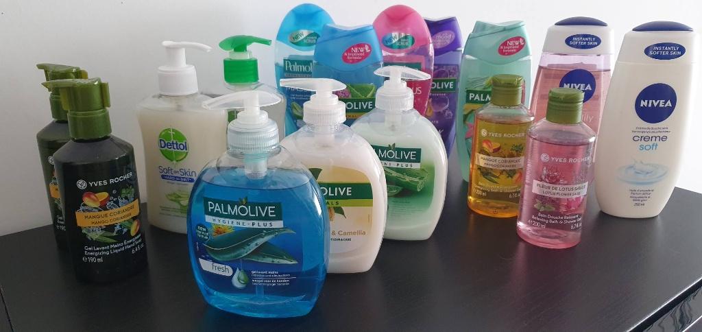 NEGEN!!! Set van 9 douchegels + 4 handwasgels, Handtassen en Accessoires, Uiterlijk | Lichaamsverzorging, Ophalen, Nieuw