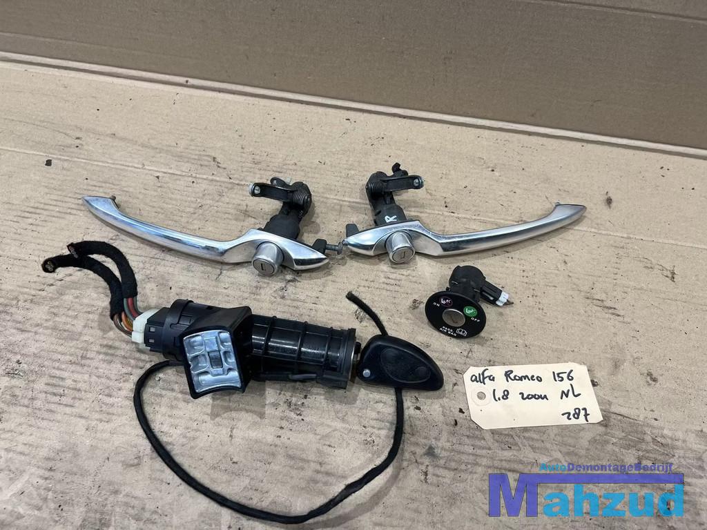 ALFA ROMEO 156 Contactslot set 1997-2005, Gebruikt, Dpofca@stellantis.com, Stellantis Europe S.p.A., Alfa Romeo