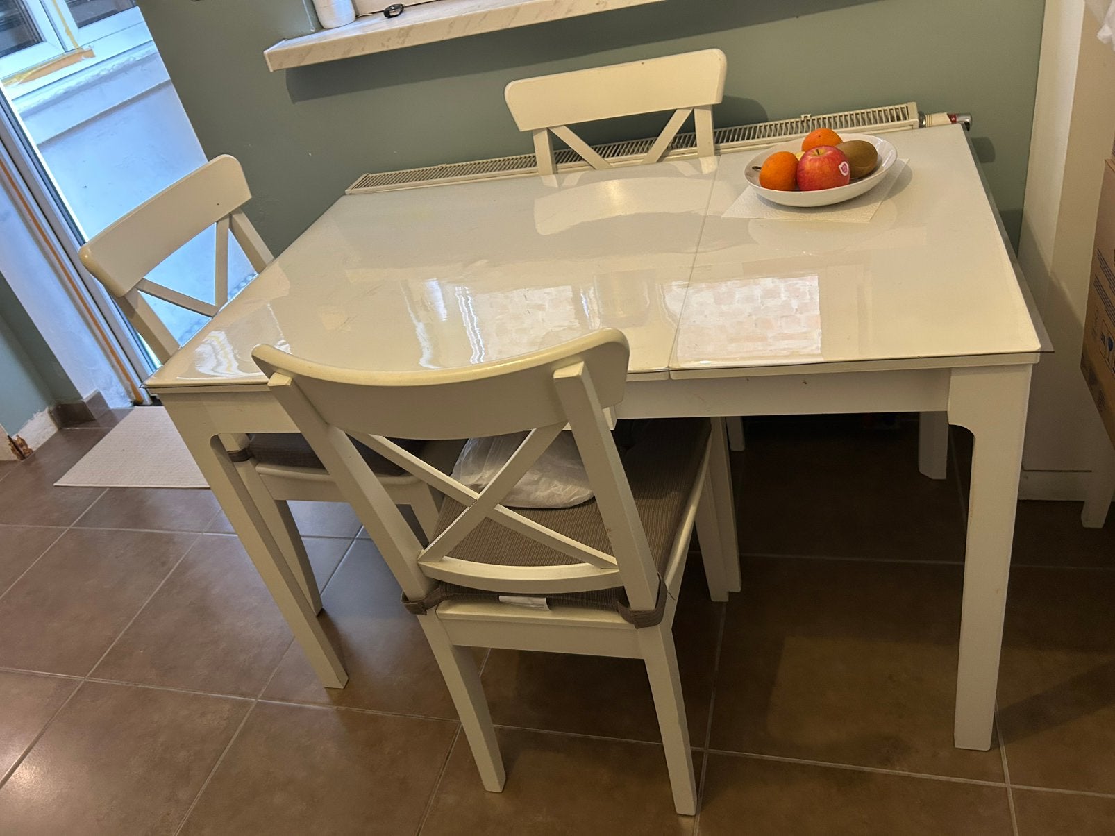 Eettafel met 4 stoelen, 150 à 200 cm, Comme neuf, 50 à 100 cm, Rectangulaire
