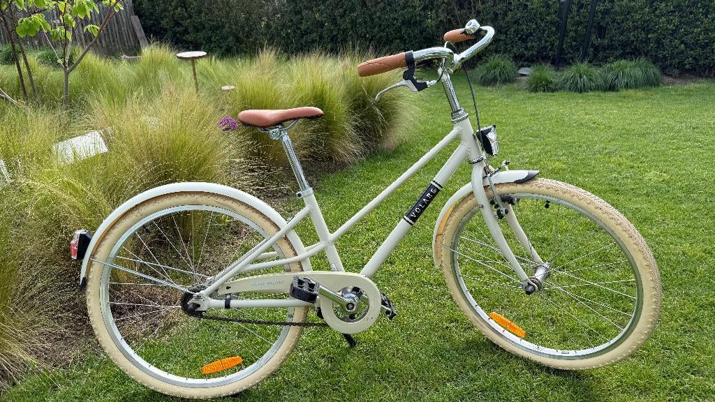 fiets in NIEUWSTAAT, Fietsen en Brommers, Fietsen | Kinderfietsjes, Zo goed als nieuw, 20 inch of meer, Terugtraprem, Ophalen
