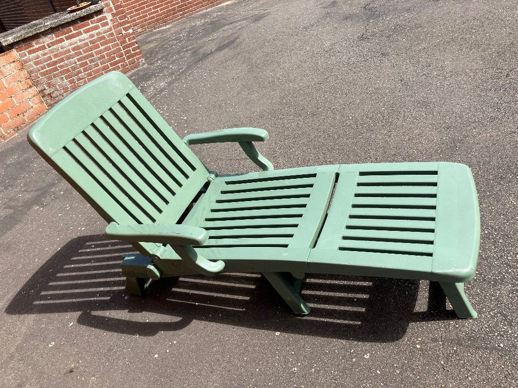 Ligstoel met nieuw kussen! 40€., Tuin en Terras, Ophalen, Nieuw, Kunststof, Inklapbaar