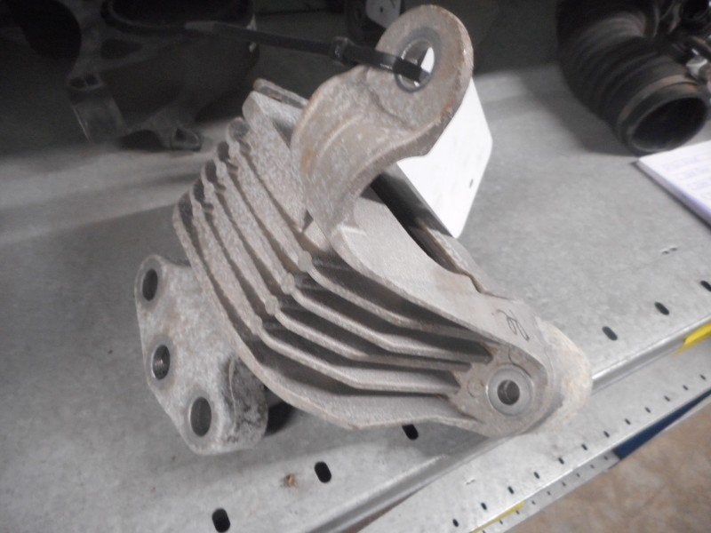 SUPPORT MOTEUR DROIT Opel Cascada (13347451), Opel, Opel Automobile GmbH, Utilisé, Kontakt-opel@opel.com