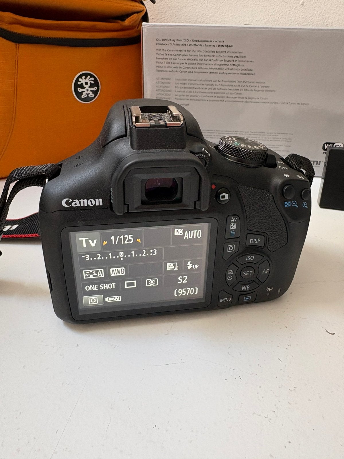 Canon EOS 2000D in perfecte staat, TV, Hi-fi & Vidéo, Enlèvement ou Envoi, Comme neuf, Canon