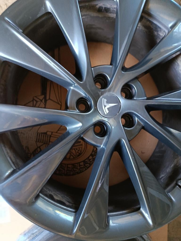 Ensemble de jantes à double turbine Tesla de 21 pouces de la, Autos : Pièces & Accessoires, Pneus & Jantes, Pneus et Jantes, Pneus été