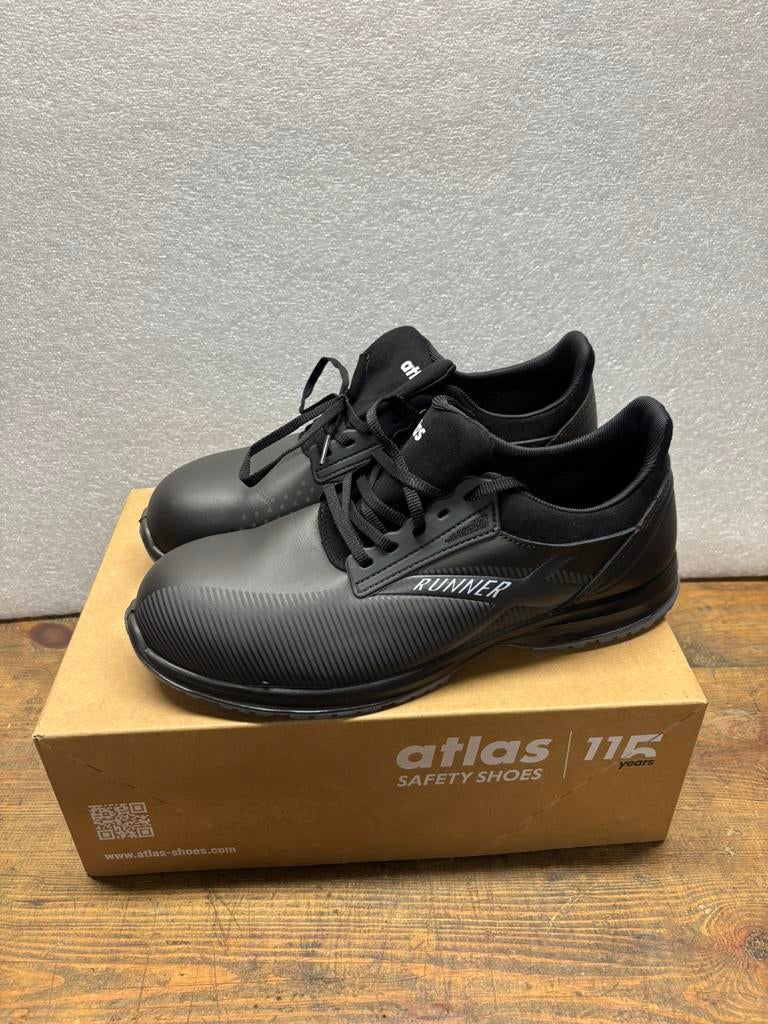 Veiligheidsschoenen S3 maat 44, Enlèvement, Comme neuf