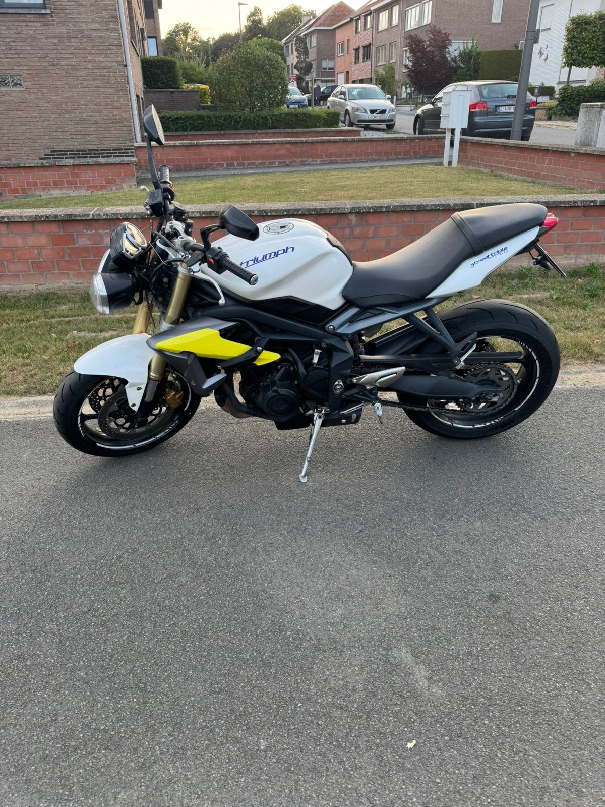 Triumph Street Triple 675, Motoren, Motoren | Triumph, 675 cc, LED Verlichting, Occasion, Motorrijbewijs A