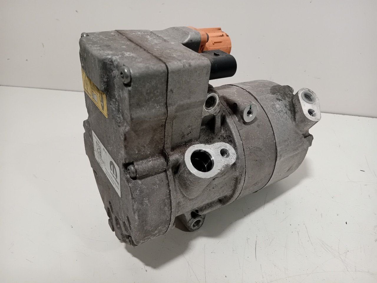 Airco pomp Jeep Renegade, Jeep, Onderdelen@venauto.nl, Van der Ven Autorecycling B.V., Gebruikt