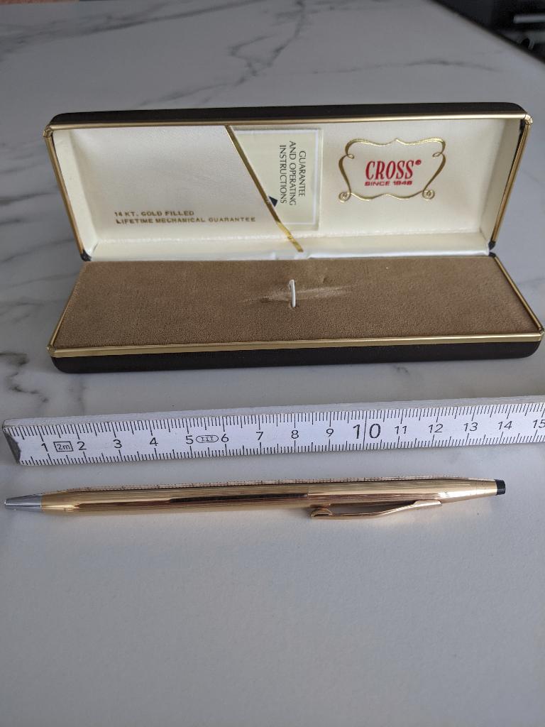 14kt vergulde pen, Ophalen