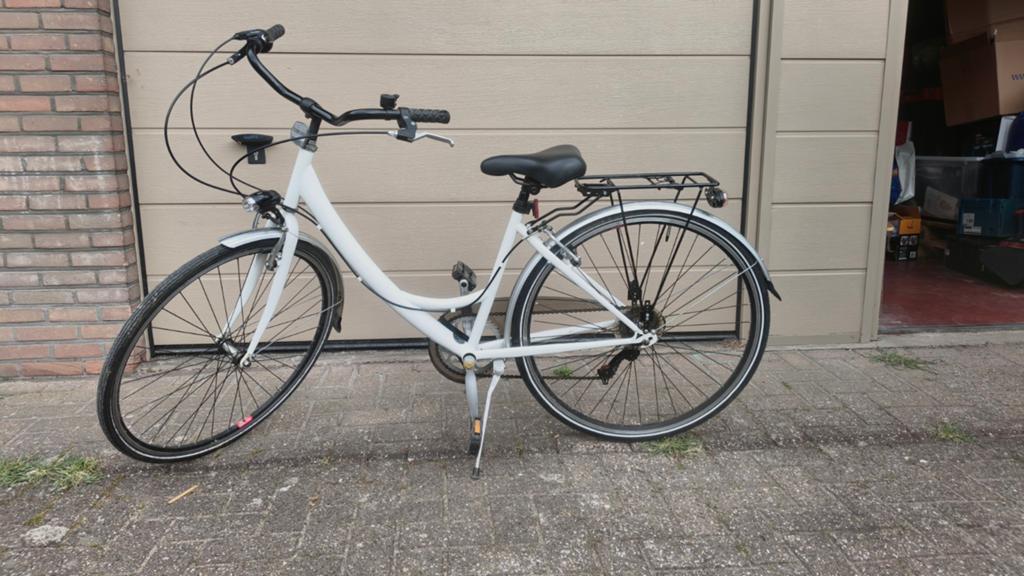 Witte stadsfiets / damesfiets met lage opstap., Enlèvement, Vitesses