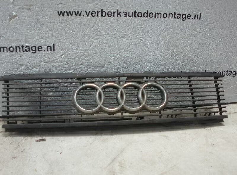 GRILLE Audi Coupé (B2) (01-1980/10-1988) (811-853-655-d), Gebruikt, Auto-Union-Straße 1, 85057 Ingolstadt, DE, Info@audi.de, Audi AG