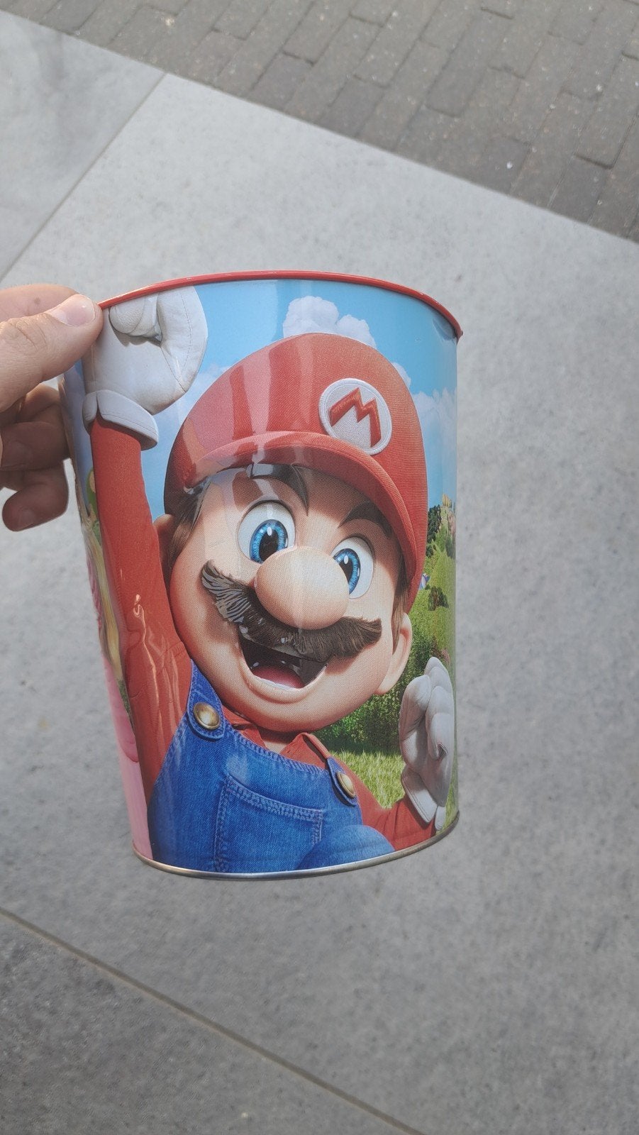 The Super Mario Bros Movie metalen bin, Verzamelen, Ophalen