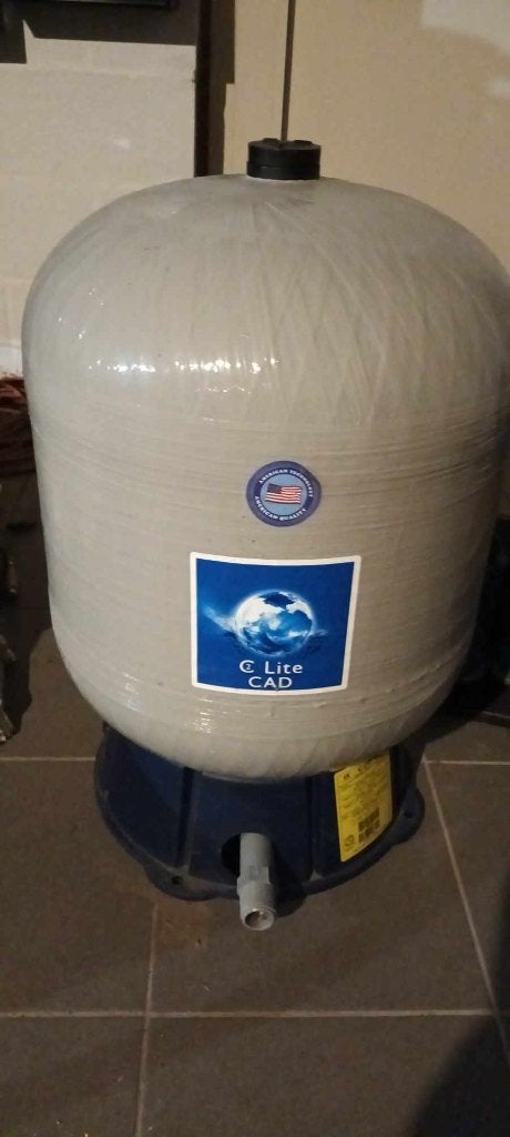 Réservoir d'eau C2B-60 - Global Water Solutions de 60 litres, Ophalen, Zo goed als nieuw