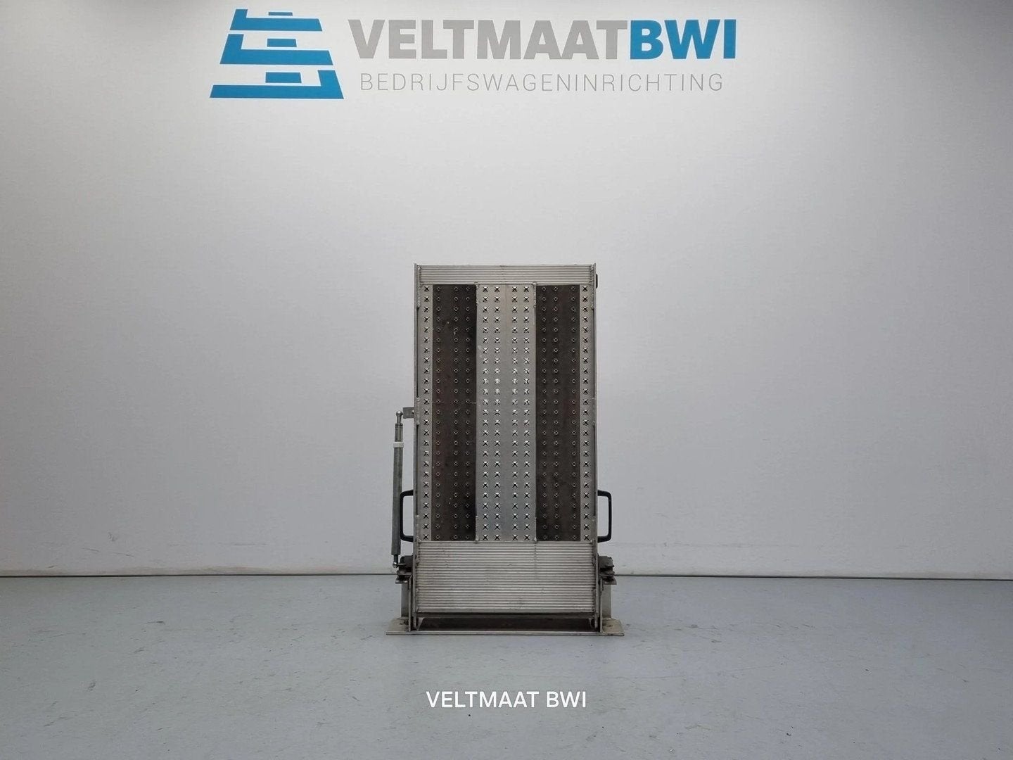 Oprijplaat rijplaat rolstoel lift rijschans 9356-2, Autos : Pièces & Accessoires, Autres pièces automobiles, Utilisé, Enlèvement ou Envoi