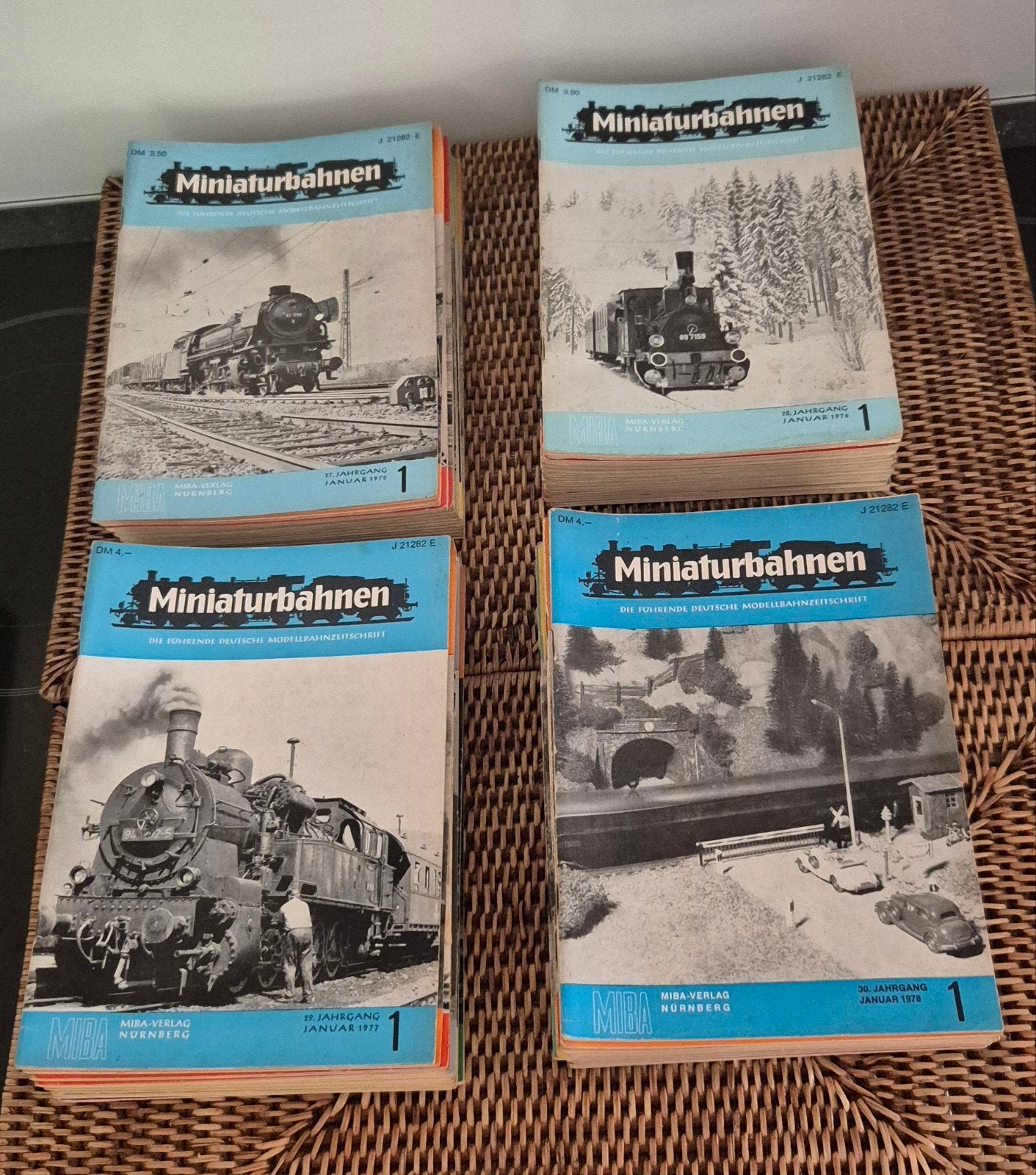 4 complete jaargangen MIBA Miniaturbahnen (74-78) modelspoor, Ophalen