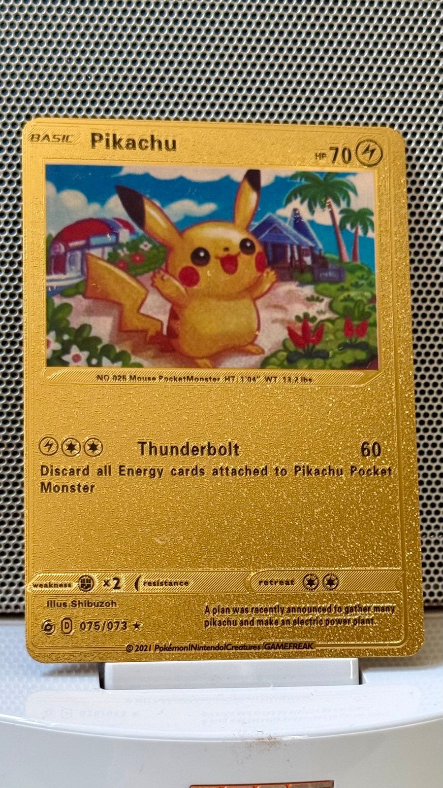 Pikachu hp 70   75/73* doré, Enlèvement ou Envoi, Comme neuf, Cartes en vrac, Foil