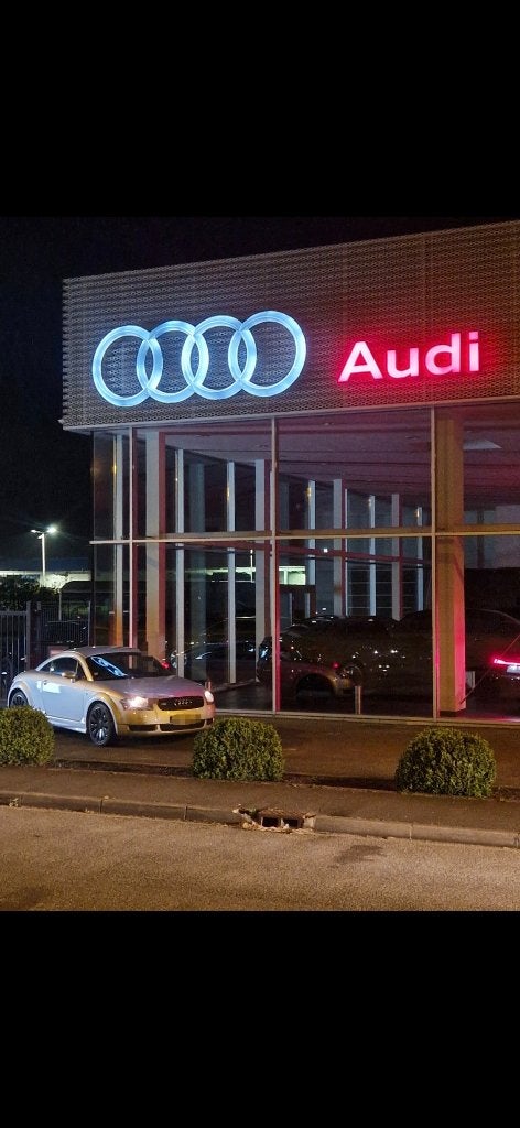 Audi TT, Cuir, Argent ou Gris, Boîte manuelle, Noir