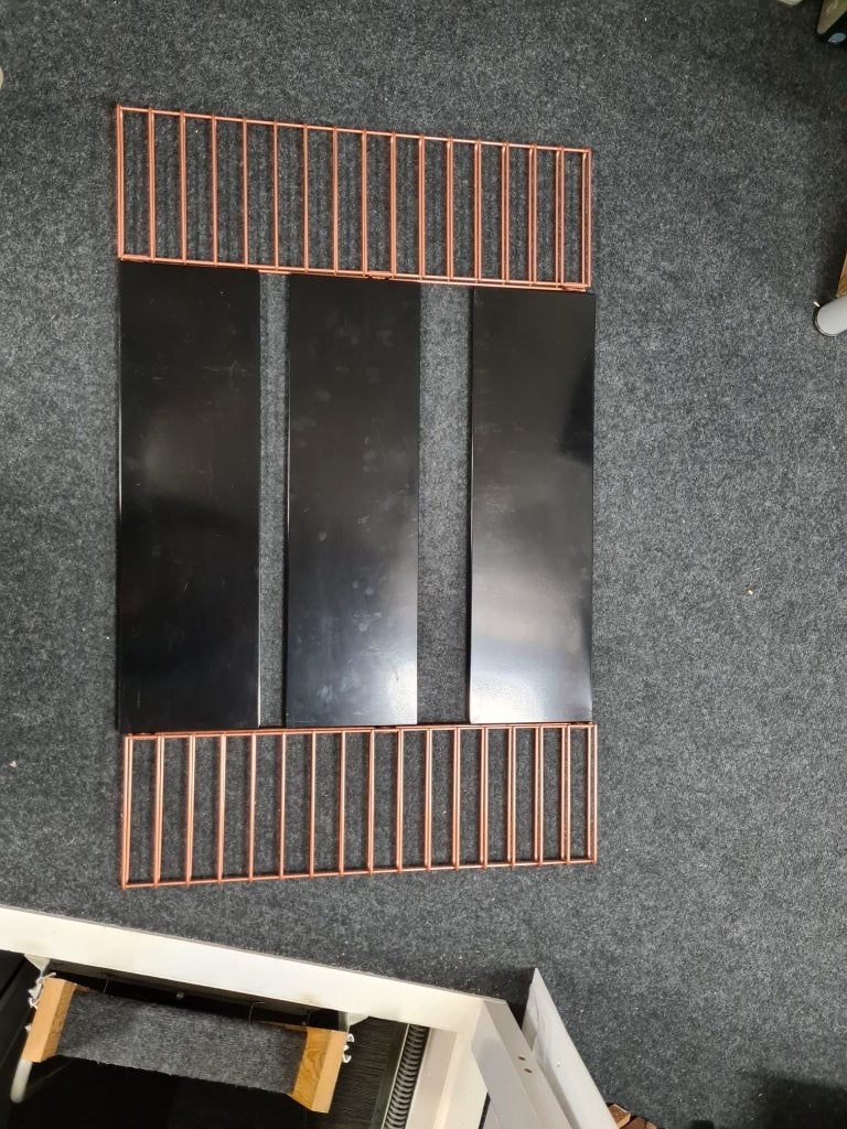 metalen wandrek brons zwart, Huis en Inrichting, Woonaccessoires | Wandplanken en Boekenplanken, Ophalen of Verzenden, Gebruikt