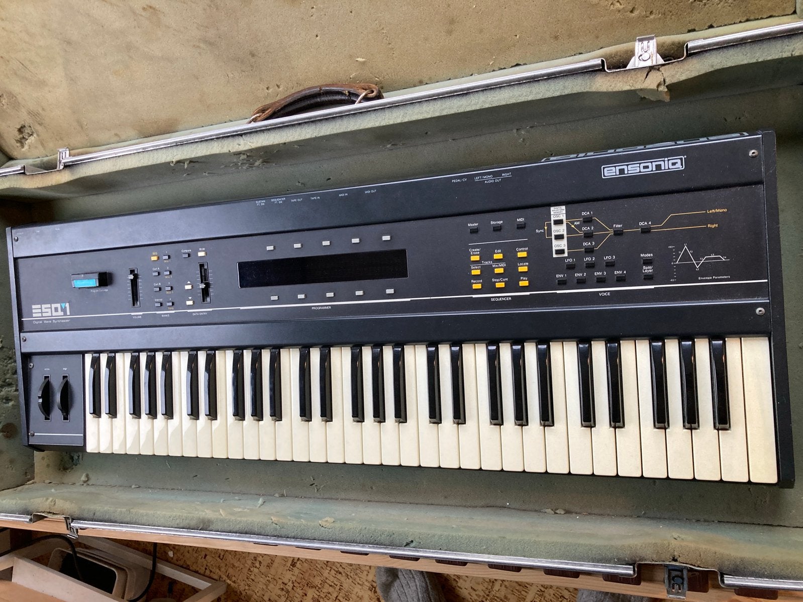 Ensoniq - ESQ01, Muziek en Instrumenten, Ophalen, Zo goed als nieuw