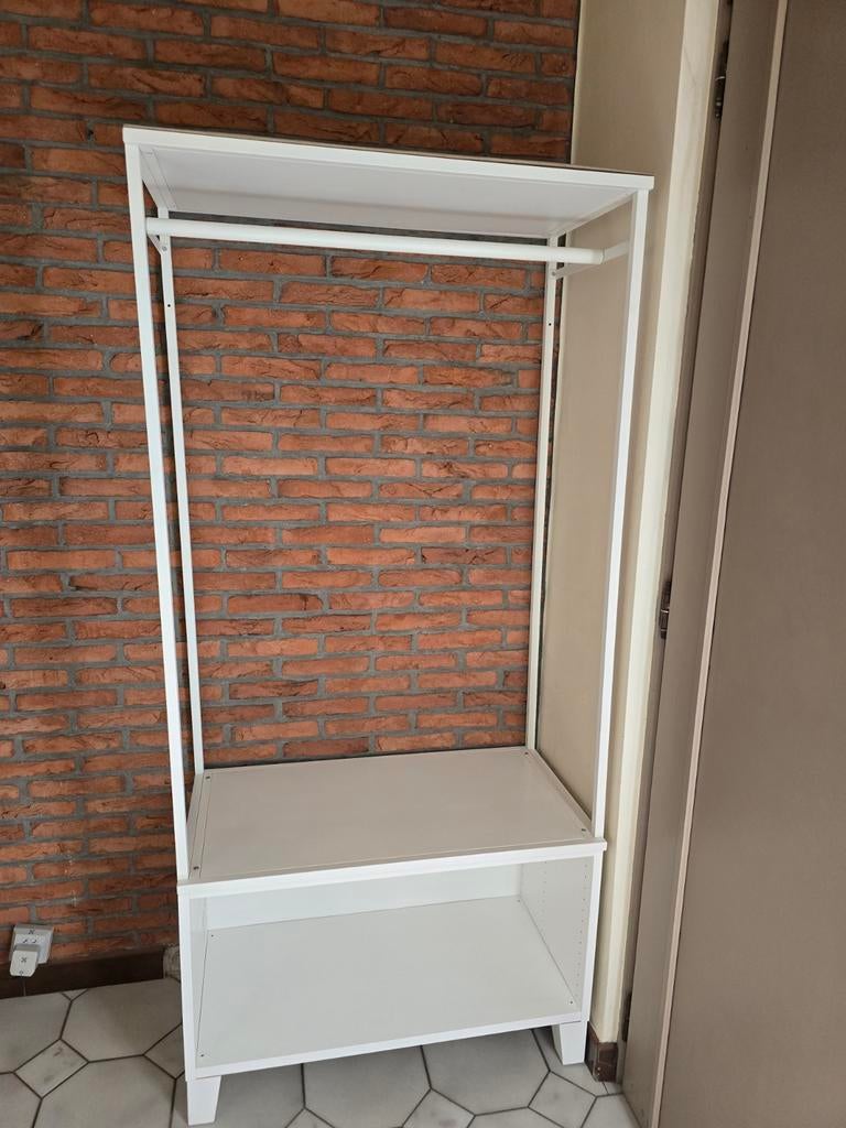 Hanger kast van Ikea (Verkocht), Ophalen