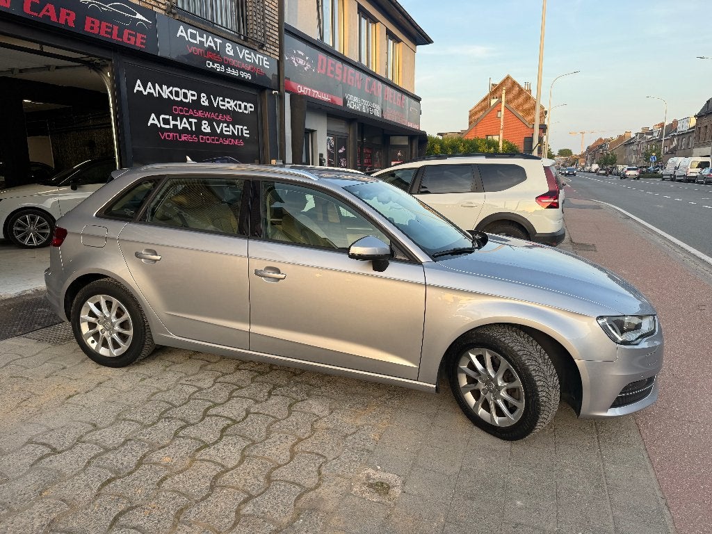 Audi A3 2.0Tdi 150pk Automatique Navi Cuir chauffant Cruise, Autos, Cuir, Argent ou Gris, Achat, Euro 6