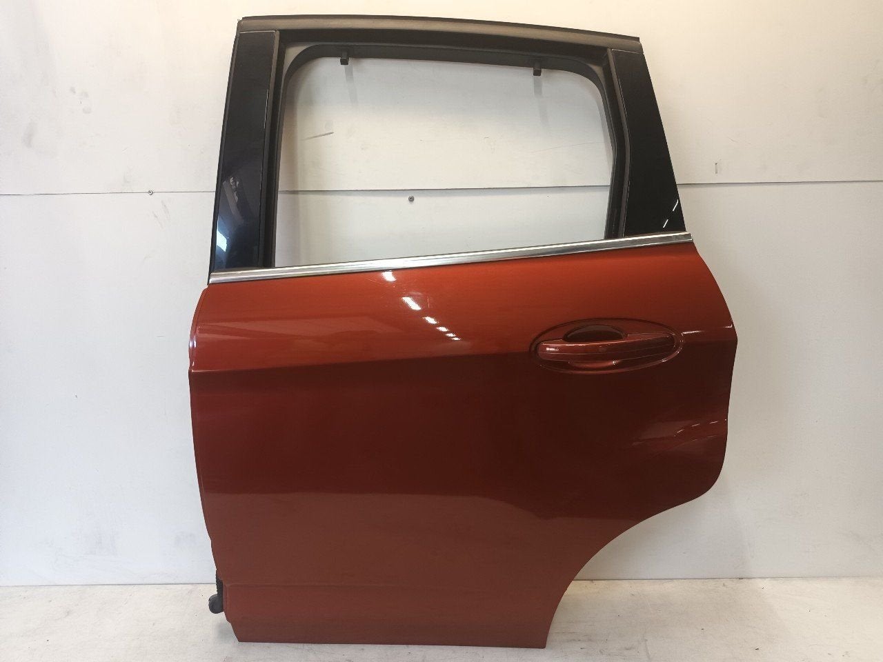 Portier links achter Ford C-Max, Onderdelen@venauto.nl, Van der Ven Autorecycling B.V., Gebruikt, Ettenseweg 76, 4706 PB Roosendaal, The Netherlands