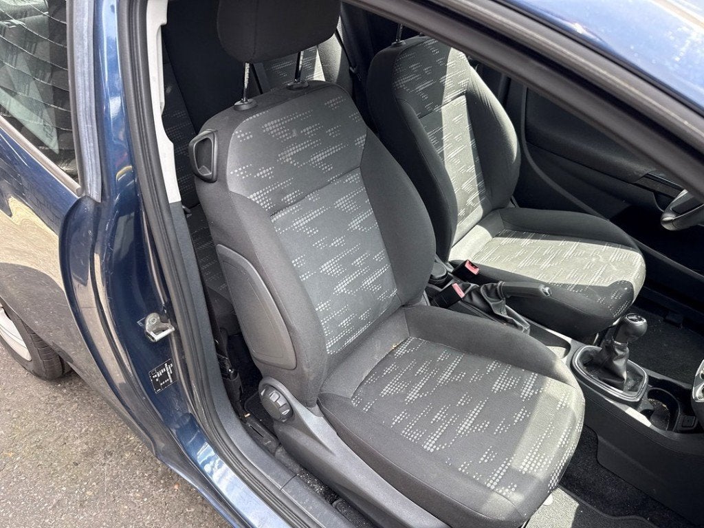 SIEGE AVANT DROIT ( PASSAGER ) Opel Corsa D, Autos : Pièces & Accessoires, Opel, Opel Automobile GmbH, Utilisé, Kontakt-opel@opel.com