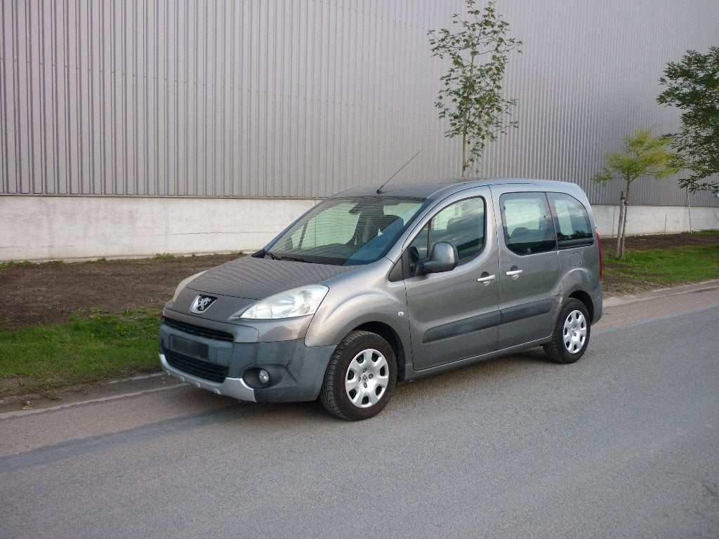 Partner 1.6 HDi Automatic, !!! Nieuwe distributieriem !!!, Auto's, Automaat, Euro 5, 4 cilinders, 1600 cc