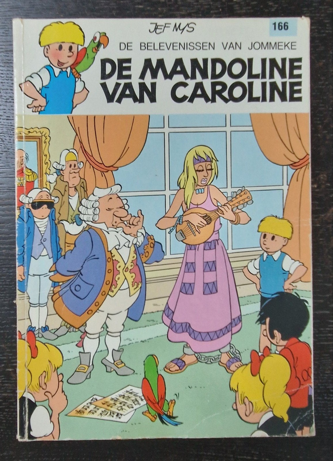Jommeke - De mandoline van Caroline, Enlèvement ou Envoi
