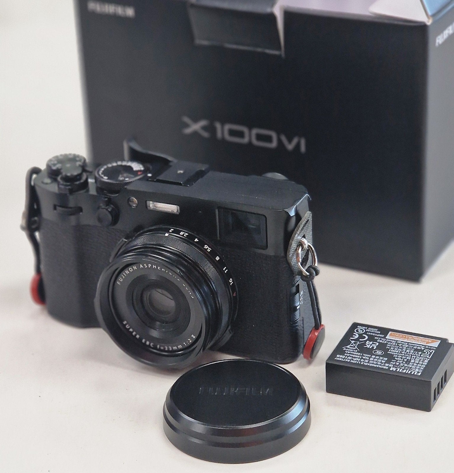 Fujifilm X100VI zwart absolute topstaat!, Ophalen, Beeldstabilisatie, Zo goed als nieuw, Fujifilm